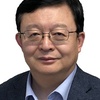 Professor Daping Chu