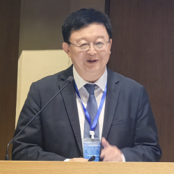Prof Daping Chu